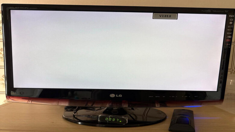  LG TV’de Beyaz Ekran Sorunu Nasıl Çözülür?